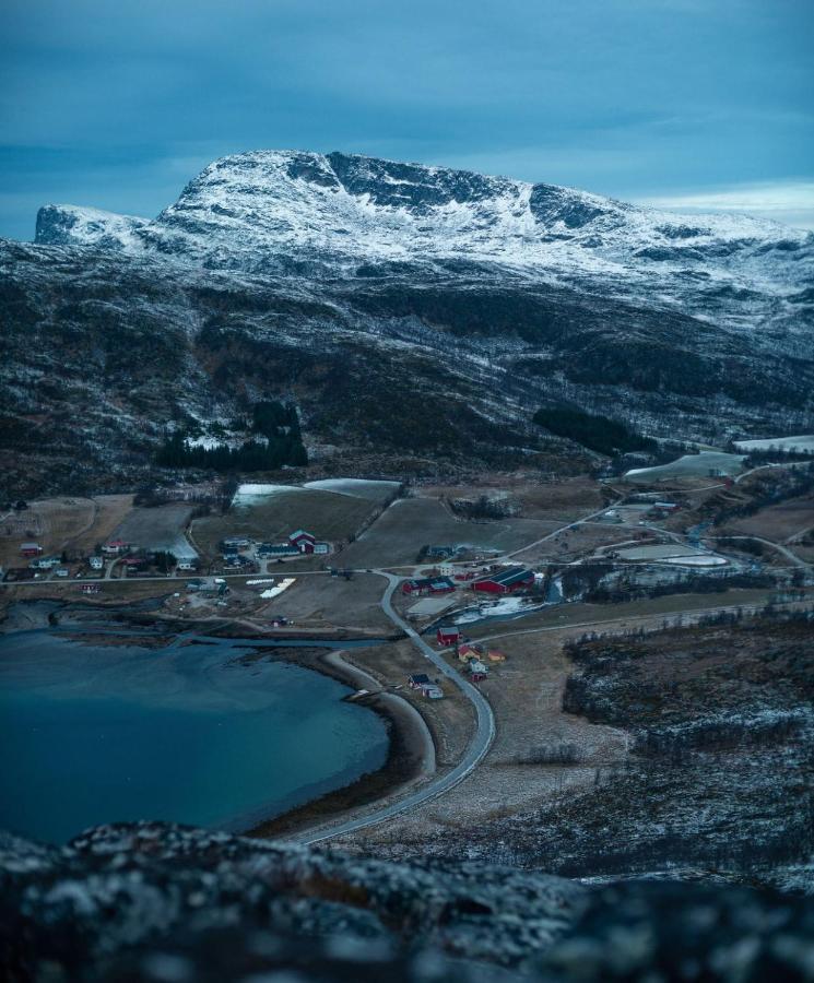 Storjord Farmstay Ranchhouse Kvaloya 外观 照片